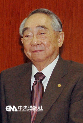 臺經濟界大佬長榮集團總裁張榮發去世享年89歲