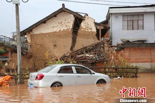 圖為牟定發生強降雨洪澇災害 鐘欣 攝