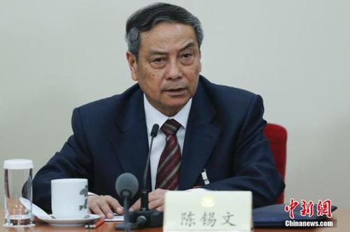 圖為陳錫文發言。<a target='_blank' href='http://www.chinanews.com/'>中新社</a>記者 楊可佳 攝