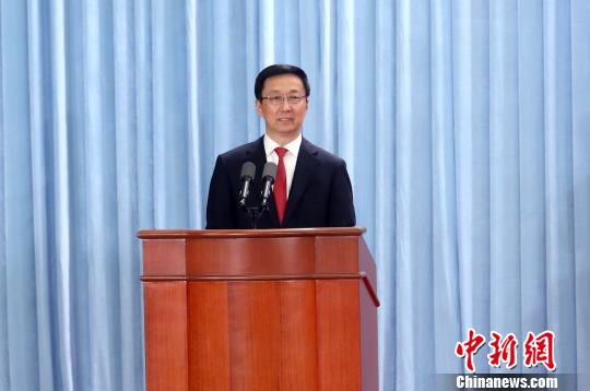 圖為中共上海市委書記韓正發表講話?！珡┛?攝