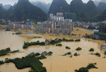 洪水圍城 湖南廣西多地遭強降雨襲擊