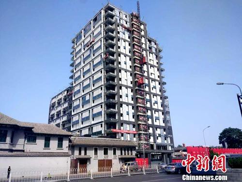 正在建設(shè)中的樓房。<a target='_blank' href='http://www.chinanews.com/' >中新網(wǎng)</a>記者 李金磊 攝