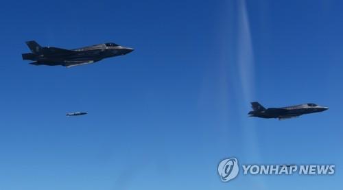 F-35B戰(zhàn)斗機(jī)。（圖片來(lái)源：韓聯(lián)社）