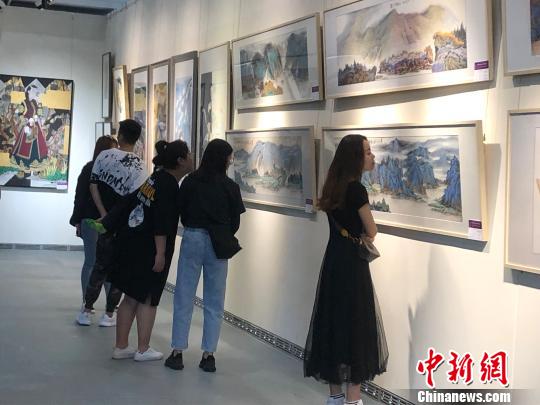 中蒙大學生設計藝術展開幕兩國5所高校740件作品參展