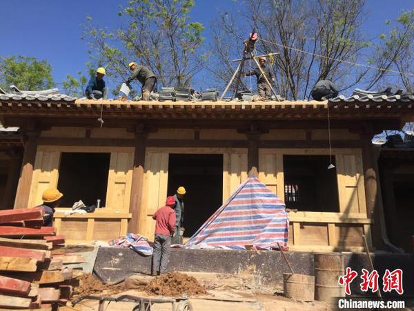 狄仁杰文化公園內(nèi)狄梁公祠、狄公故居兩處建筑群均還原唐朝風(fēng)格。　高瑞峰 攝